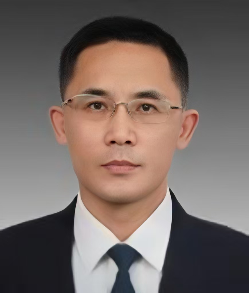 曲久灵  营口市林业和草原局党组书记、局长  